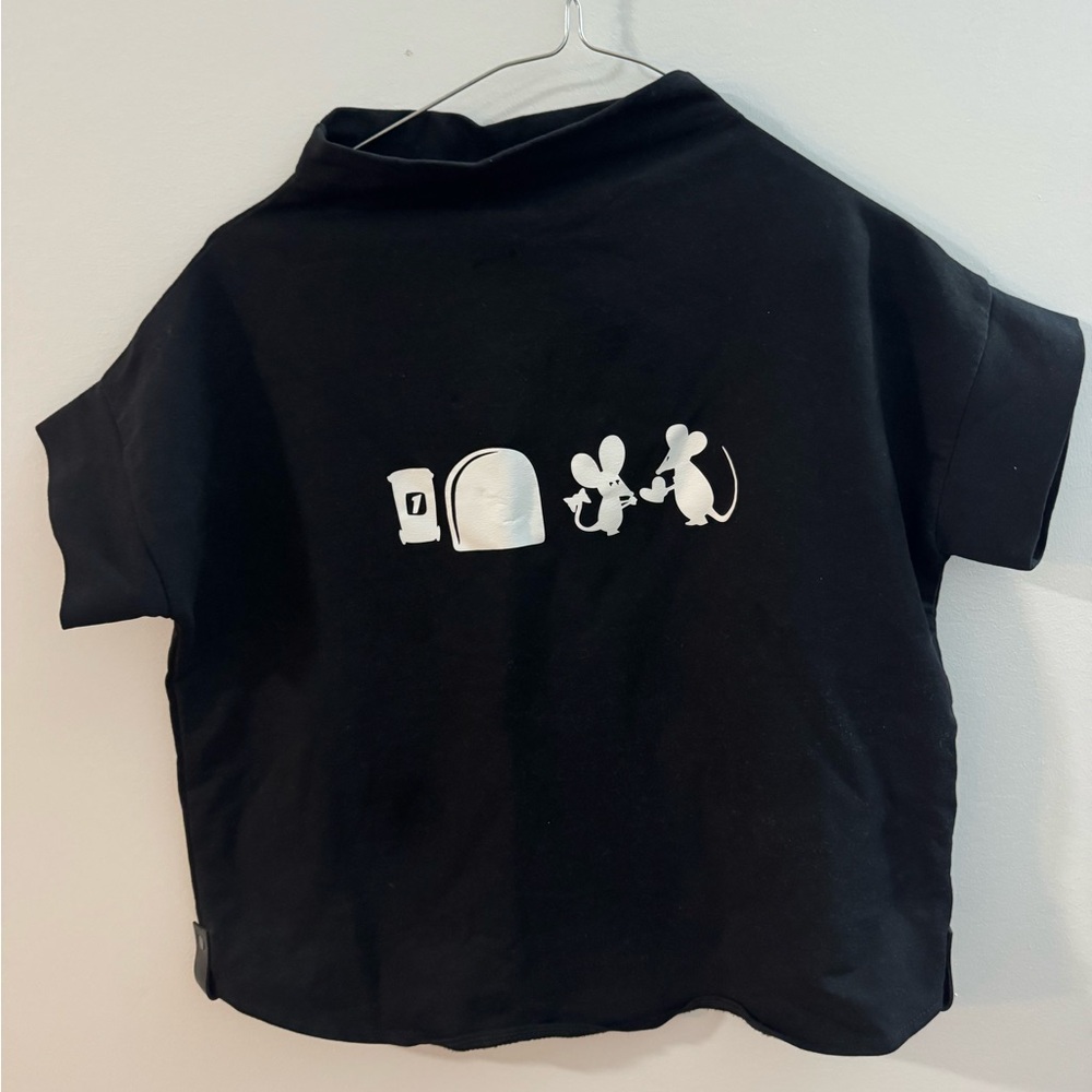 Kid’s Black T-Shirt with Mouse Graphic
